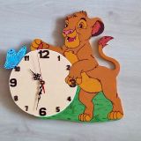 Часы детские  настенные деревянные с лазерной резкой картинок  «Симба»