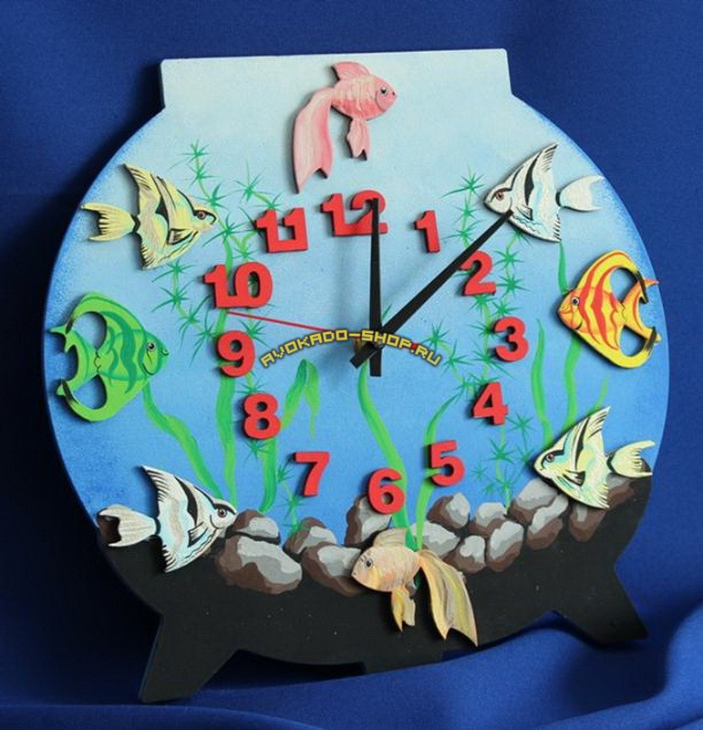 Часы настенные детские фигурные, круглые с лазерной резкой картинок  "Аквариум"