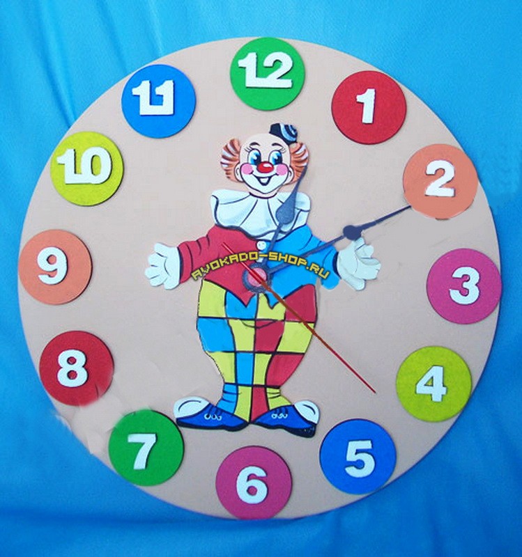 Часы настенные детские фигурные, круглые с лазерной резкой картинок "Клоун"